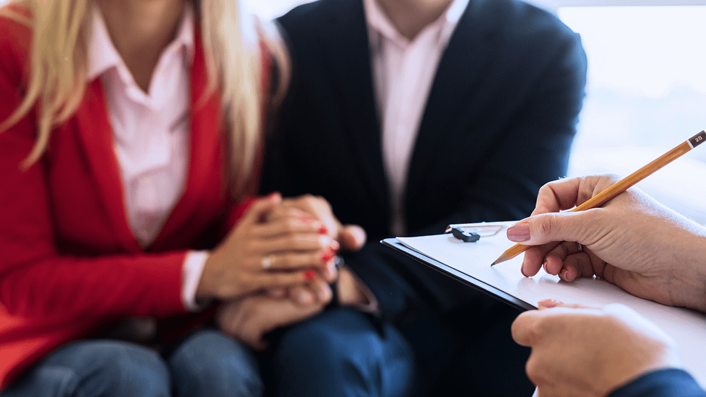 Couple grappling with addiction seek mental health services from a addiction recovery professional